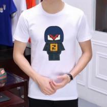 2026春夏は人気定番 2色可選 大人のカジュアルスタイル 半袖Tシャツ  フェンディ FENDI 今っぽいトレンド