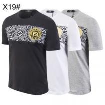 【2026年】夏のファッション 半袖Tシャツ  フェンディ風通しのよい FENDI 3色可選 気持ちいい真夏日にぴったり