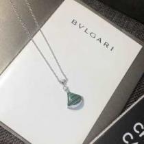 ブルガリ BVLGARI ネックレス 魅力的なカラー使い 《2026年》今、注目のストリート.229.