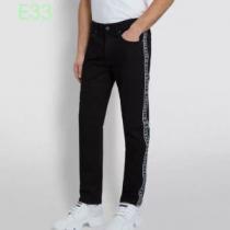 オススメしたい最新注目ファション 2026年最新ファッション ジバンシー GIVENCHY デニムパンツ