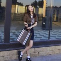 レディースバッグ リラックス感のあるゆったり  バーバリー スタイルアップ効果 BURBERRY 2026夏ファション新品.48..48.