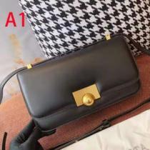 多色選択可 馴染みやすいスタイル美品 ボッテガ ブランド 2026年の春夏に着たい BOTTEGA VENETA  レディースバッグ 元気な印象のコーデ.95.