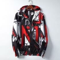 モンクレール MONCLER ブルゾン 2026年の春夏に着たい 今シーズン人気のアイテム