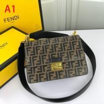 多色選択可 夏の大人カジュアルスタイル フェンディ FENDI 2026年最新ファッション  レディースバッグ  大人っぽく見せ新作.150.