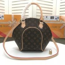 夏のコーデには欠かせない ルイ ヴィトン LOUIS VUITTON  おすすめ大人かわいい着こなし レディースバッグ 2026夏ファション新品.49..49..49..49..49..49..49..49..49..49.
