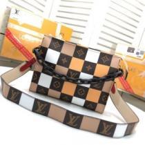 元気な印象のコーデ ルイ ヴィトン LOUIS VUITTON 2026春夏トレンドアイテム レディースバッグ 夏おすすめ人気ブランドアイテム.49..49..49..49..49..49..49..49..49..49.