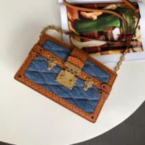 ルイ ヴィトン LOUIS VUITTON  2026春夏も引き続きトレンド レディースバッグ 最も目立ったブランド新品 夏先に大活躍する.49..49..49..49..49..49..49..49..49..49.