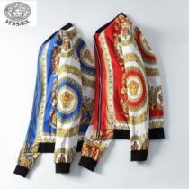素敵なスタイルで夏の定番 ヴェルサーチVERSACE ブルゾン 2色可選 春夏の流行り2026新品