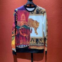 ヴェルサーチVERSACE プルオーバーパーカー 2026春夏人気トレンドアイテム 今年もトレンド