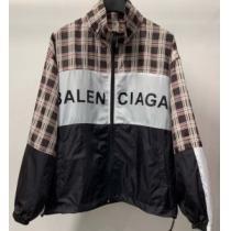 2026秋冬トレンドアイテム バレンシアガ BALENCIAGA 今年注目な新品セール パーカー 秋冬とれんど新品目立ち
