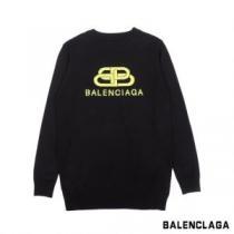 バレンシアガ 人気ファッション雑誌でも掲載 BALENCIAGA 今年注目すべき秋冬ファッション ウールコート 2026トレンドアイテム激安