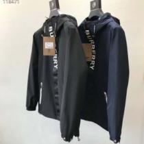 2026秋断然ブランド推し 今シーズン注目のアイテム ハーフコート 今年らしいおすすめ新品 バーバリー BURBERRY 2色可選