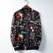 ドルチェ＆ガッバーナ やっぱり優しい色 Dolce&Gabbanaサイズのよさを感じる新作  ハーフコート 2026秋冬トレンド押さえておきたい