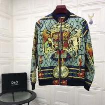 注目の秋ファッション一番 ドルチェ＆ガッバーナ Dolce&Gabbana 人気ブランドの秋冬新色 ハーフコート 2026秋冬トレンド押さえておきたい