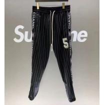【2025年】夏のファッション ブランド コピー  チノパン夏に良く似合うちょっと新品
