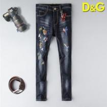Dolce&Gabbana 夏に良く似合うちょっと新品  デニムパンツ  《2026年》今、注目のストリート ドルチェ＆ガッバーナ