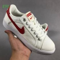 お洒落で秋冬注目トレンド Nike AIR JORDAN SKY HIGH OG &times;SUPREME  スニーカー 2026秋のファッショントレンドはこれ