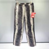 今年らしい新しい人気色 スエットパンツ シュプリーム SUPREME 気になる2025年秋のファッション