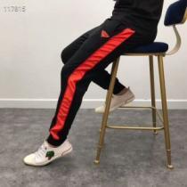 ファッションにトレンド プラダ PRADA 夏らしい季節感 スエットパンツ 2026春夏人気トレンドアイテム