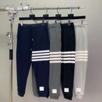 知的な夏のスタイル トムブラウン THOM BROWNE スエットパンツ2026SS  4色可選 ぜひ今年のトレンドをチェック