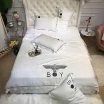 大人かわいい秋冬コーデを楽しみ 寝具4点セット 2026トレンドカラー秋冬セール ボーイロンドン BOY LONDON
