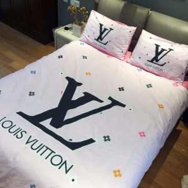 ルイ ヴィトン気になる2026年秋のファッション  LOUIS VUITTON 寝具4点セット 今年の流行りファション