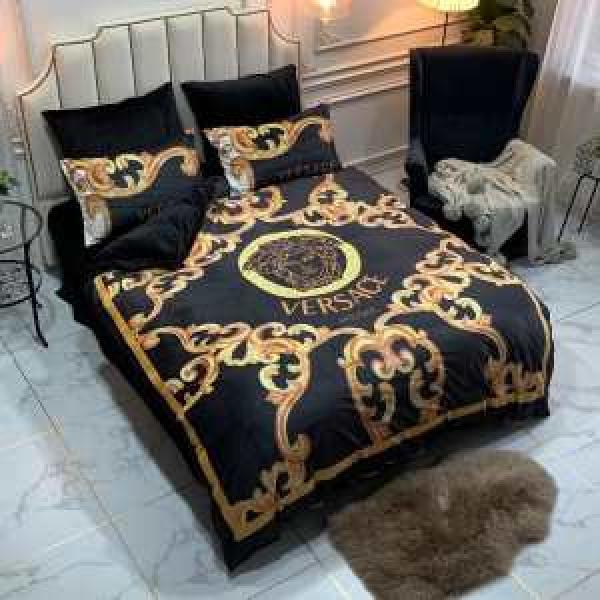 ヴェルサーチ 注目の秋ファッション一番 VERSACE 寝具4点セット 最速2026秋冬トレンドブランド