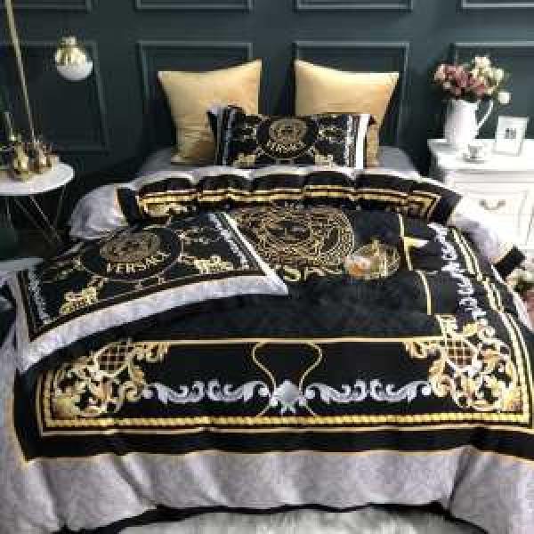 使いやすさのトレンド 気になる2026年秋のファッション VERSACE 寝具4点セット ヴェルサーチ