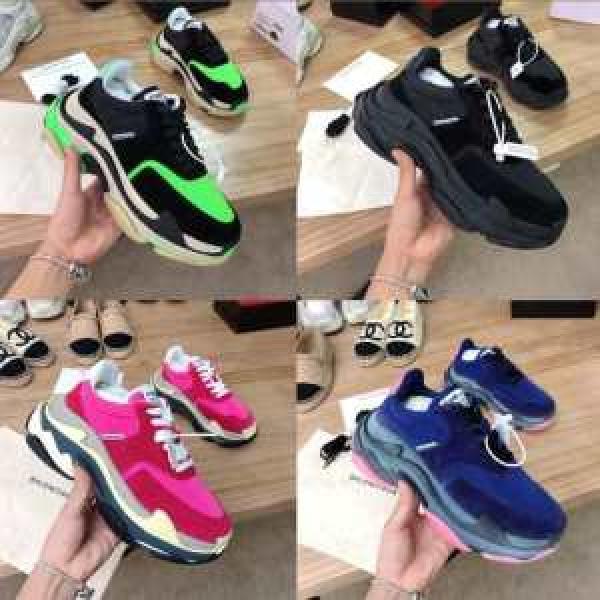 BALENCIAGA 大人かわいい秋冬コーデを楽しみ バレンシアガ 2026秋のファッショントレンドはこれ 多色可選 ランニングシューズ