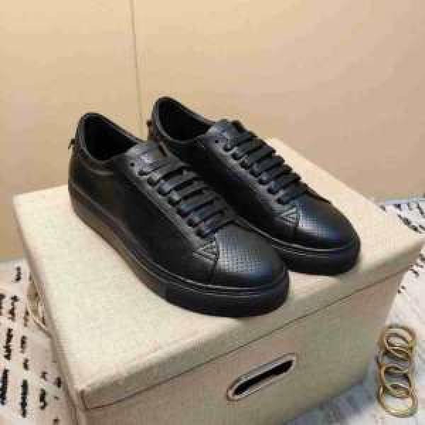 先取り 2025/2025秋冬ファッション ジバンシー GIVENCHY 最新作おすすめしたい秋冬 ランニングシューズ 寒い季節トレンド上品