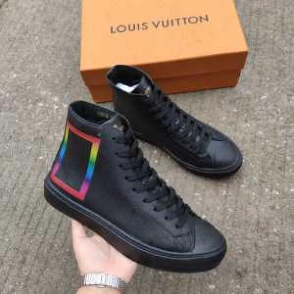 最高にCOOL秋冬新作 ルイ ヴィトンハイトップシューズ LOUIS VUITTON シンプルに着こなしたい 秋冬から人気継続中