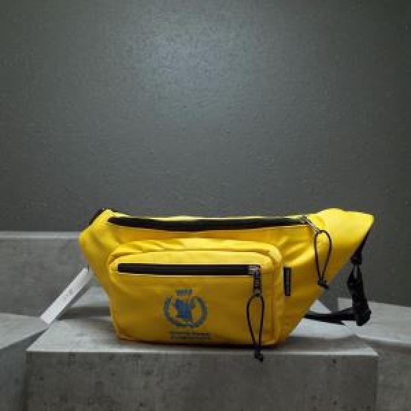 多色選択可 【最新】2019年秋冬のトレンド速報 バレンシアガ 優しいのに存在感 BALENCIAGA ウエストポーチ 秋冬にお世話になる定番.51.