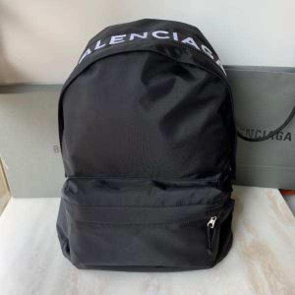 2026秋冬最重要アイテム リュック バレンシアガ 秋冬とれんど新品目立ち BALENCIAGA ファッション上級者向け 素敵続くトレンド.51.