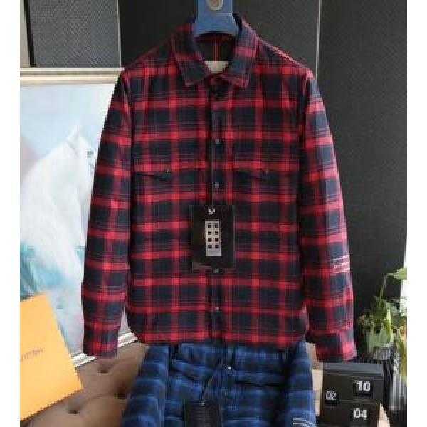 ダウンジャケット大切に永く愛用したい MONCLER モンクレール 2色可選 2025秋、イチオシ上品