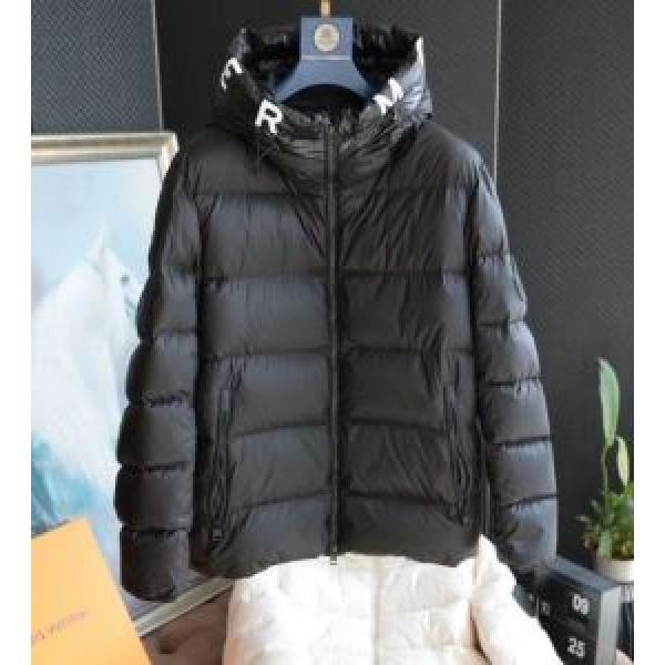 2026-20秋冬新作 ダウンジャケット季節感のあるトレンド新品 MONCLER しっかり暖かな感じモンクレール 冬らしい雰囲気を演出する