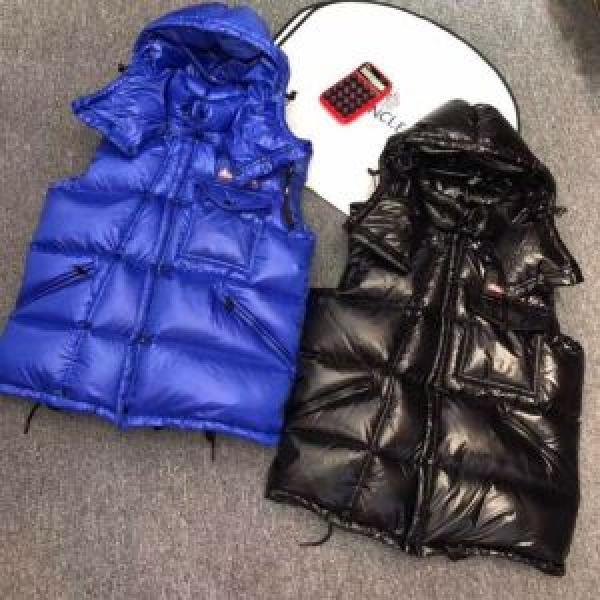 【2026-2026秋冬】おしゃれの人気色 MONCLER モンクレール 秋冬トレンド感のある着こなし 高レベルの保温性  ダウンジャケット メンズ