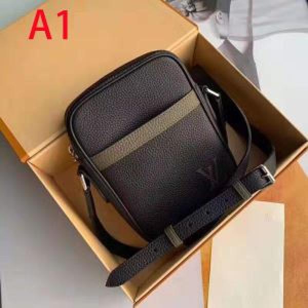 ミニバッグ 注目の秋ファッション一番 ルイ ヴィトン 2026秋冬トレンド押さえておきたい LOUIS VUITTON おしゃれに秋を迎えるために.45.