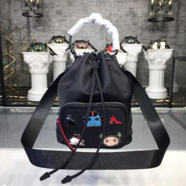 リュック 今季トレンドをうまく取り プラダ お洒落で秋冬注目トレンド PRADA 【2026秋冬】の注目トレンド.57.