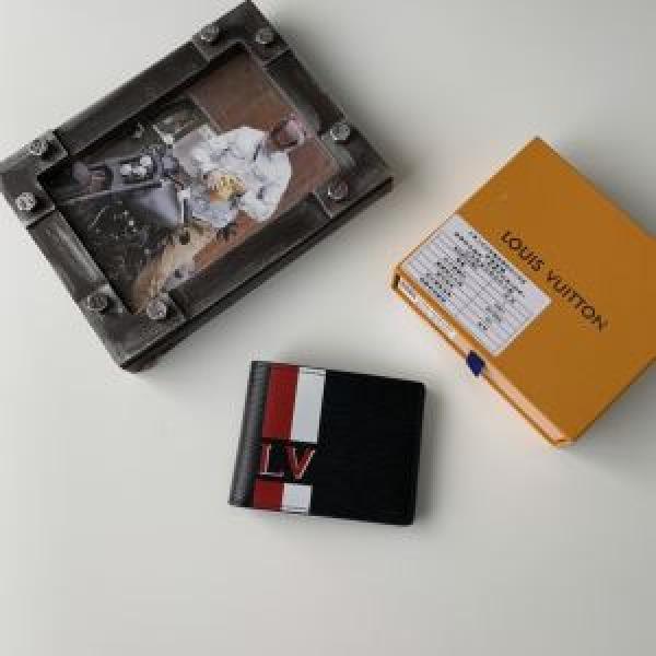 ルイ ヴィトン最新作おすすめしたい秋冬  LOUIS VUITTON 寒い季節トレンド上品 財布/ウォレット 2026?2026秋冬流行色紹介.153.