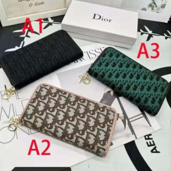 ディオール 秋にはやる最新作を先取り DIOR さわやかに新品おすすめ 3色可選 財布/ウォレット 2026秋冬トレンドアイテム.107.