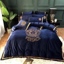 ヴェルサーチ 気になる2026年秋のファッション VERSACE 寝具4点セット秋にはやる最新作を先取り