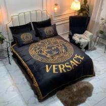 着心地もなめらかで快適 ヴェルサーチ 秋冬流行りファション VERSACE 寝具4点セット 2026aw
