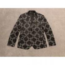 おしゃれさんはいち早く取り ヴァレンティノ2026トレンド秋冬おすすめ安い VALENTINO  スーツ