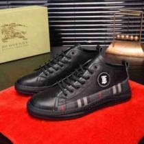 BURBERRY ヒットする秋冬コレクション ランニングシューズ 2026トレンドアイテム激安 バーバリー おすすめする注目トレンド