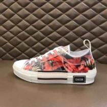 ランニングシューズ 素敵続くトレンド ディオール 今年注目すべき秋冬ファッション DIOR  2026秋冬トレンドデザイン