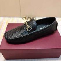 2026秋冬人気色おすすめ サルヴァトーレフェラガモ FERRAGAMO ローファー 人気ブランドの新作秋冬トレンド
