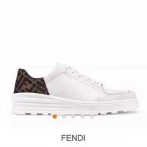 フェンディ秋にはやる最新作を先取り 2026秋冬トレンドアイテム  FENDI わやかに新品おすすめ ランニングシューズ