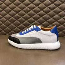 サイズのよさを感じる新作 エルメス注目の秋ファッション一番  HERMES 2026秋のファッショントレンドはこれ ランニングシューズ