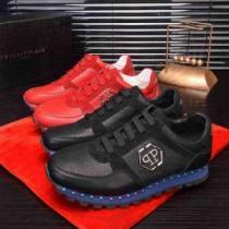 2色可選 おしゃれに秋を迎えるために フィリッププレイン PHILIPP PLEIN 着心地もなめらかで快適 ランニングシューズ 秋服コーデ2025年版