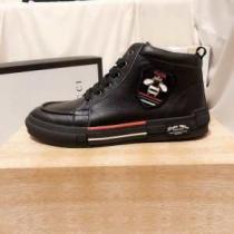 プラダ 人気の秋冬新作再登場 PRADA 素敵続くトレンド ランニングシューズ  2026秋冬トレンドデザイン 今年注目すべき秋冬ファッション